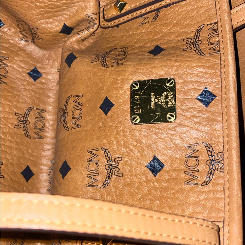 Reversible Liz Shopper In Visetos Large - image 3